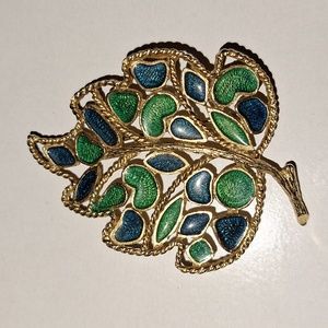 Florenza vintage brooch